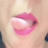 wildsakhi - Live now on Stripchat