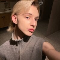 lucidangelok1 - Live now on Stripchat