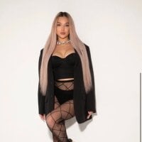 Elsieblow - Live now on Stripchat