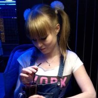 LittleCandy18 - Live now on Stripchat