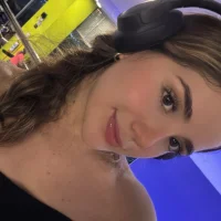 ShelbyHagen - Live now on Stripchat