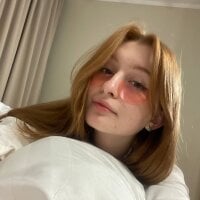 Betty_Twinkle - Live now on Stripchat