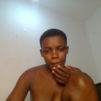 awino001 - Live now on Stripchat