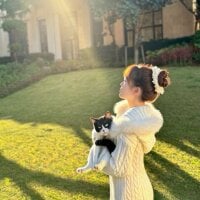 YiYi-oo - Live now on Stripchat