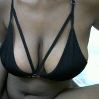 queen-sasha - Live now on Stripchat