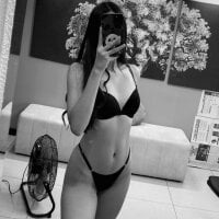 Milleradhara24 - Live now on Stripchat