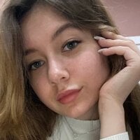 Luna_Foxy - Live now on Stripchat