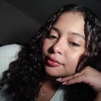 emilyy_r - Live now on Stripchat