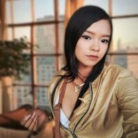 Lili_16 - Live now on Stripchat