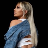 emiliafrancaise - Live now on Stripchat