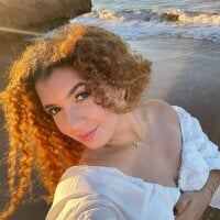 Fiorela_1 - Live now on Stripchat