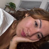 yoursweetestlilly - Live now on Stripchat