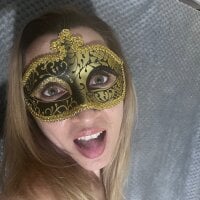 SexyMamiVee - Live now on Stripchat