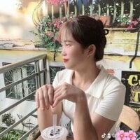 merylove-00 - Live now on Stripchat