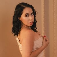 Sienna-Gold - Live now on Stripchat