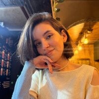 ShelaMailo - Live now on Stripchat