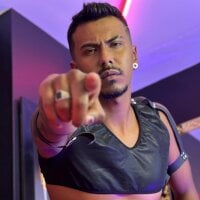 Latinmoster_boss - Live now on Stripchat