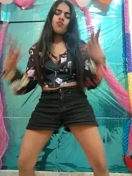 Alisha_Babyy - Live now on Stripchat