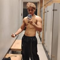 LiamVibes212 - Live now on Stripchat