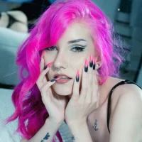 ClaraStylezZ - Live now on Stripchat