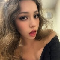 ZeniaBolich - Live now on Stripchat