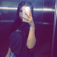 18belleskinny - Live now on Stripchat