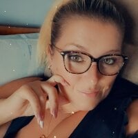 winniess40 - Live now on Stripchat