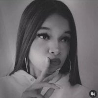 Indianqueen03 - Live now on Stripchat