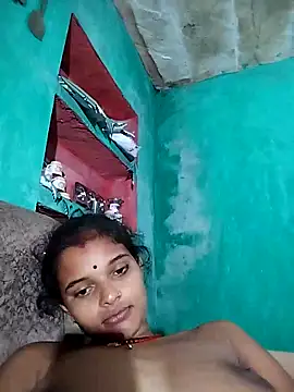 Maya_bhoji - Live now on Stripchat