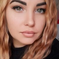 Ledi_Catherin - Live now on Stripchat