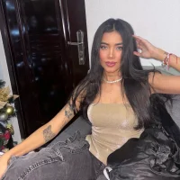 Bellawin06 - Live now on Stripchat